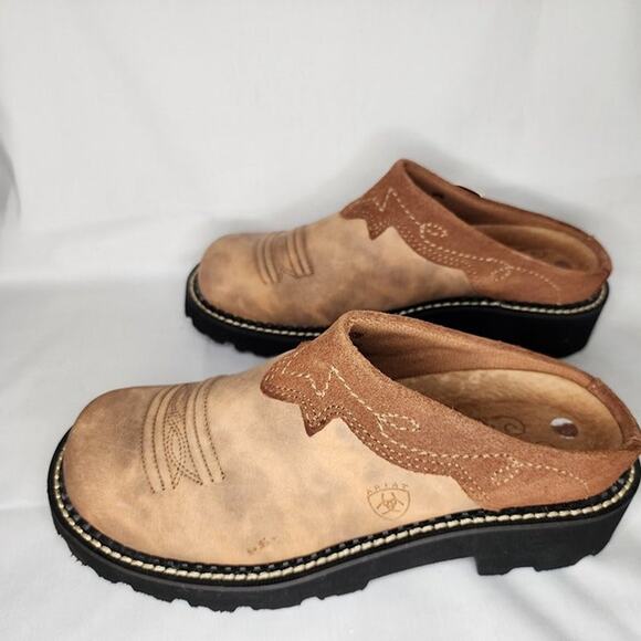 Ariat Rugged West Nubuck Distressed Mules - Women's 7.5 - NWT/No box - Picture 5 of 9